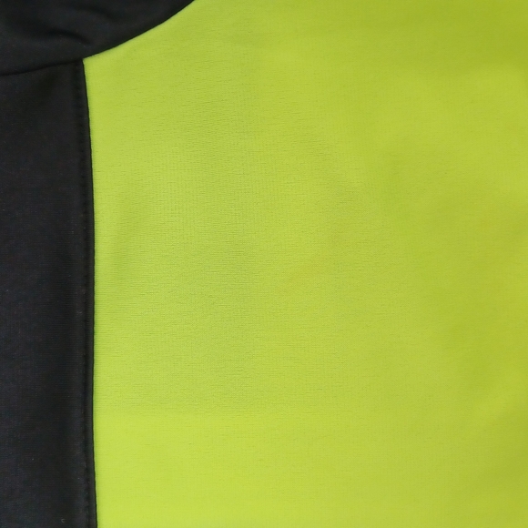 ✨3/$25✨ Nike Black and Neon Boys Athletic Jacket - 2T - Picture 8 of 8